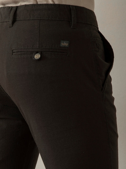 Olive Solid Slim Fit Trouser